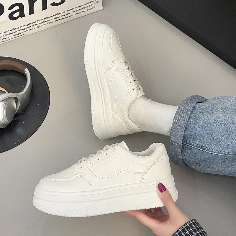 Damen Trendige Plateau-Sneaker mit komfortabler Dämpfung und modischem Design Heidi Mode - Image 2
