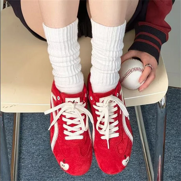 Damen Trendige Sneaker mit sportlichem Design und verspielten Applikationen Heidi Mode - Image 5