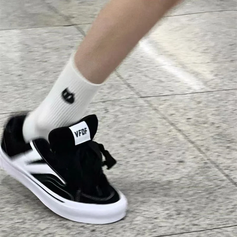 Damen Trendige Sneakers mit hohem Komfort und sportlicher Sohle Heidi Mode - Image 4