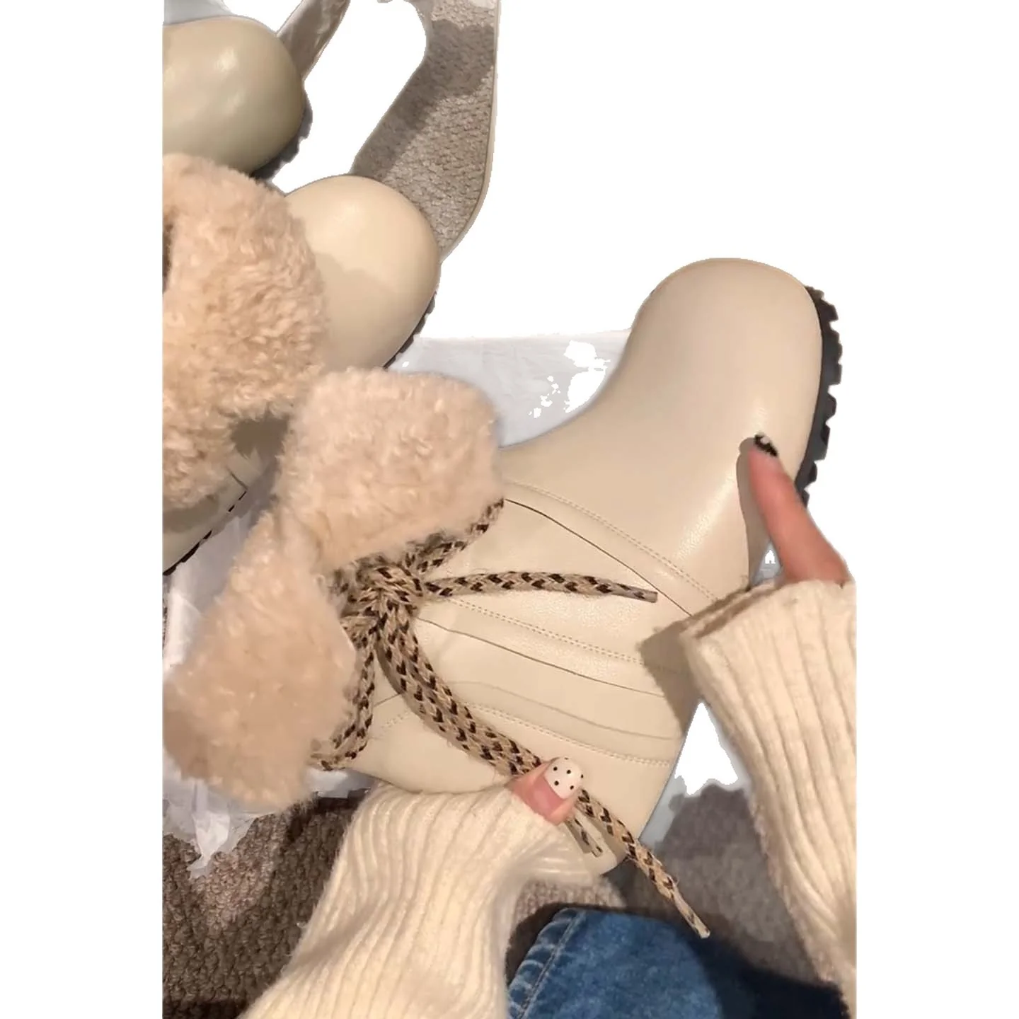 Damen Trendige Winterboots mit kuscheligem Innenfutter und stylischer Schnürung Heidi Mode - Image 5