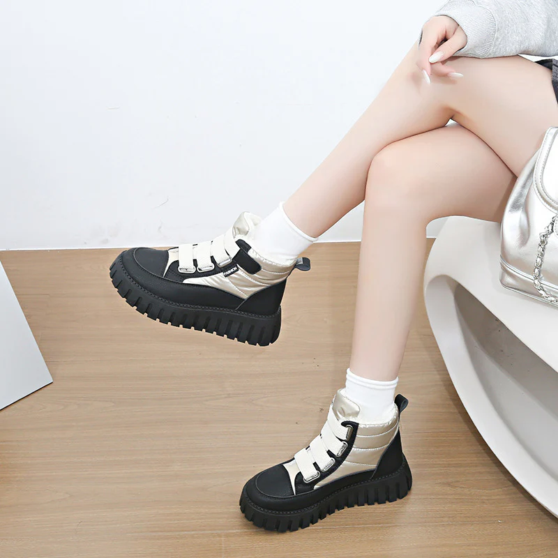Damen Trendige Winterstiefel mit gepolsterter Innensohle und rutschfester Profilsohle Heidi Mode - Image 4