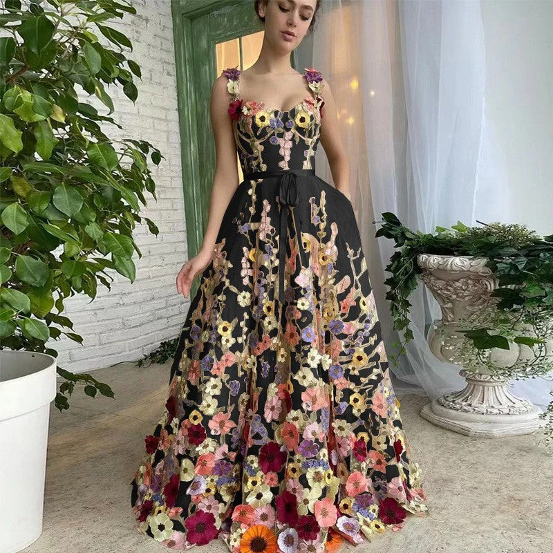 Damen Tüllkleid mit Floralen Stickereien und Elegantem Taillengürtel Heidi-Mode - Image 2
