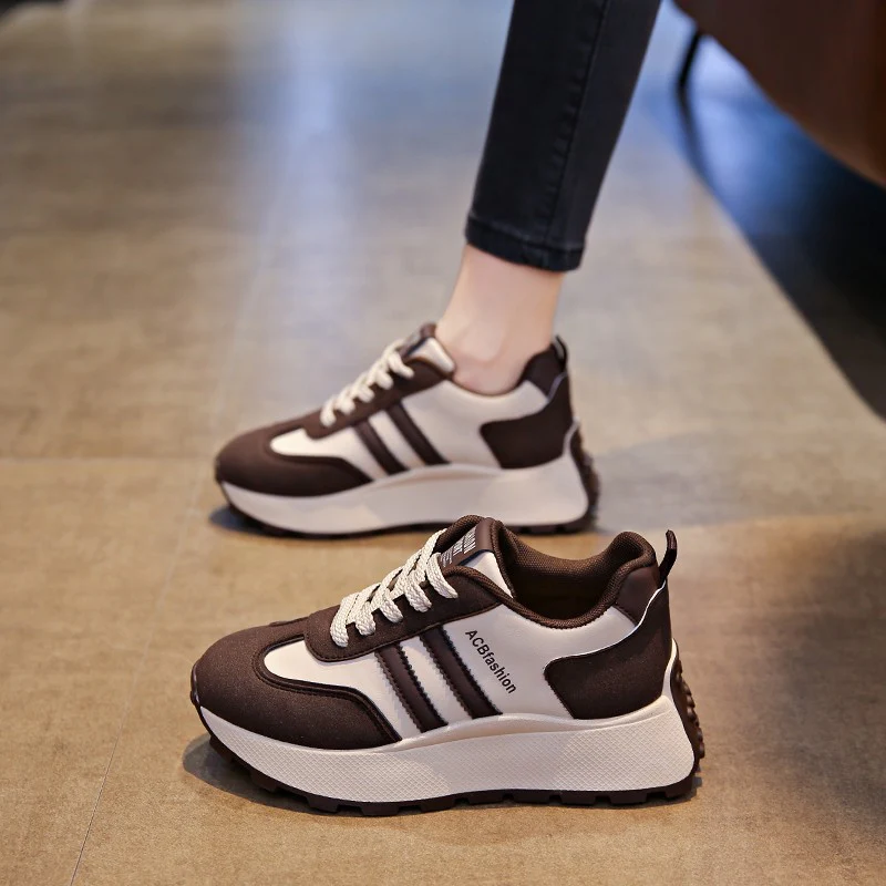 Damen Urbaner Freizeitsneaker mit dämpfendem Sohlenprofil und modischem Design Heidi Mode - Image 2