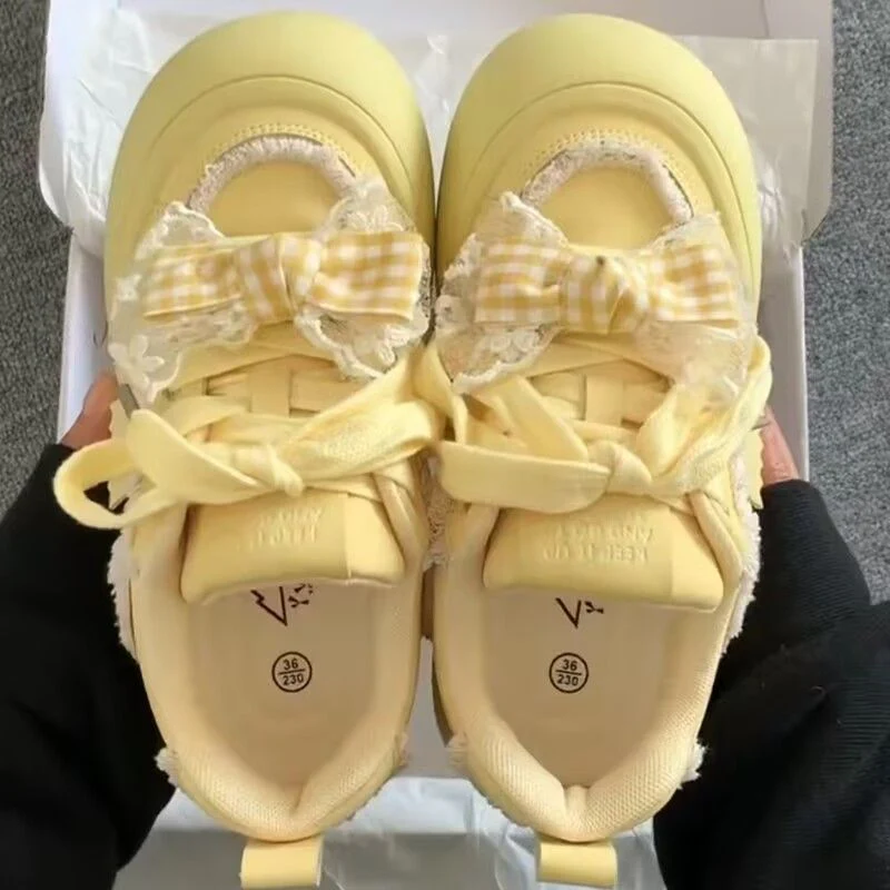 Damen Verspielte Sneaker mit entzückenden Schleifen-Details Heidi Mode - Image 2