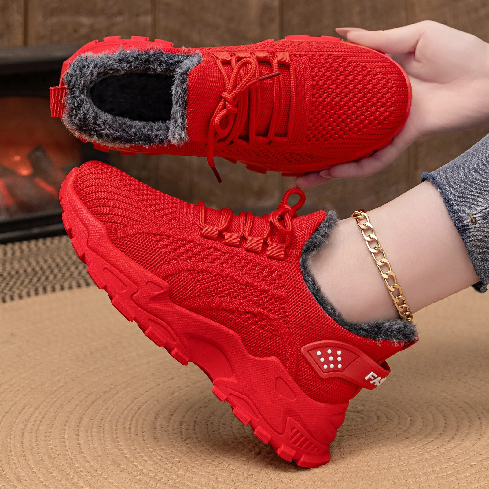 Damen warme Sneakers mit flauschigem Innenfutter und rutschfester Sohle Heidi Mode