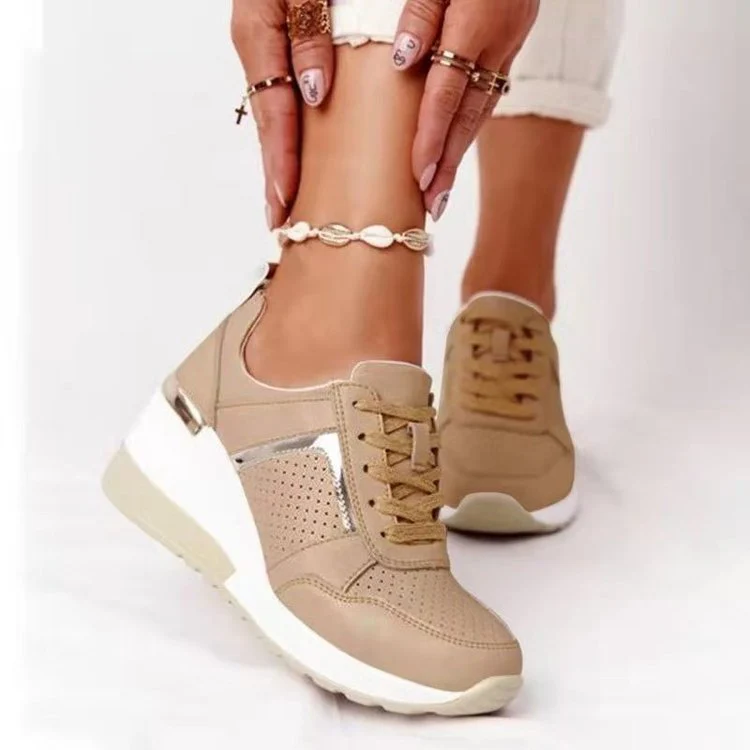 Damen Wedge Sneakers mit atmungsaktiver Oberflächenstruktur und modischem Metallic-Detail Heidi Mode - Image 7