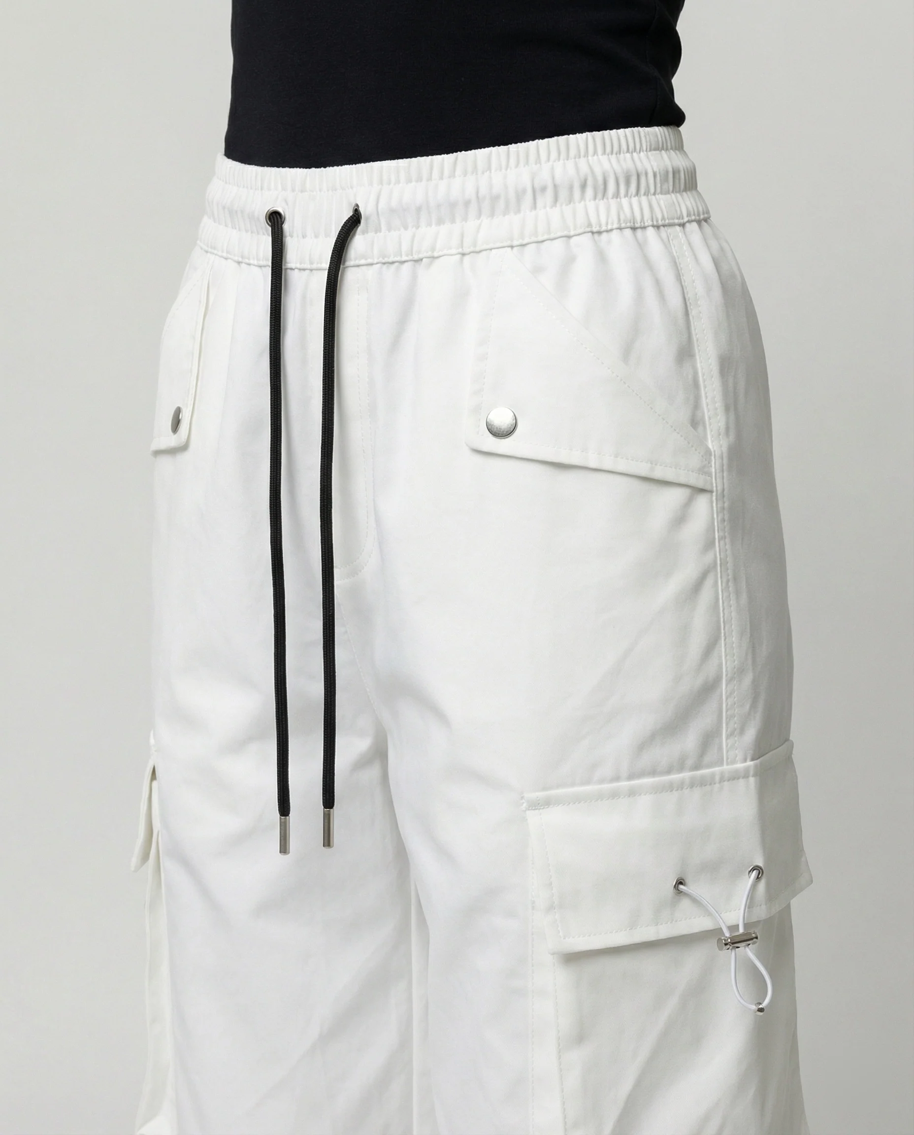 Damen nan weite Cargo-Hose mit elastischem Bund, großen Klappentaschen und verstellbarem Saum Heidi-Mode - Image 3