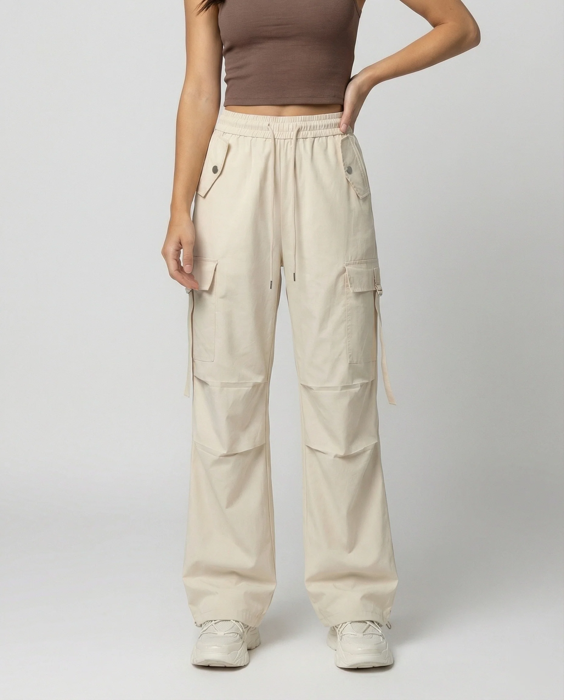 Damen weite Cargohose im Palazzoschnitt mit Tunnelzugbund elastischem Rückenteil und Multifachtaschen Heidi-Mode