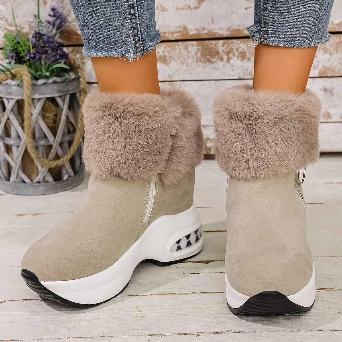 Damen Winterliche Sneaker-Stiefel mit flauschigem Kunstfellkragen und innovativer Sohle Heidi Mode - Image 7