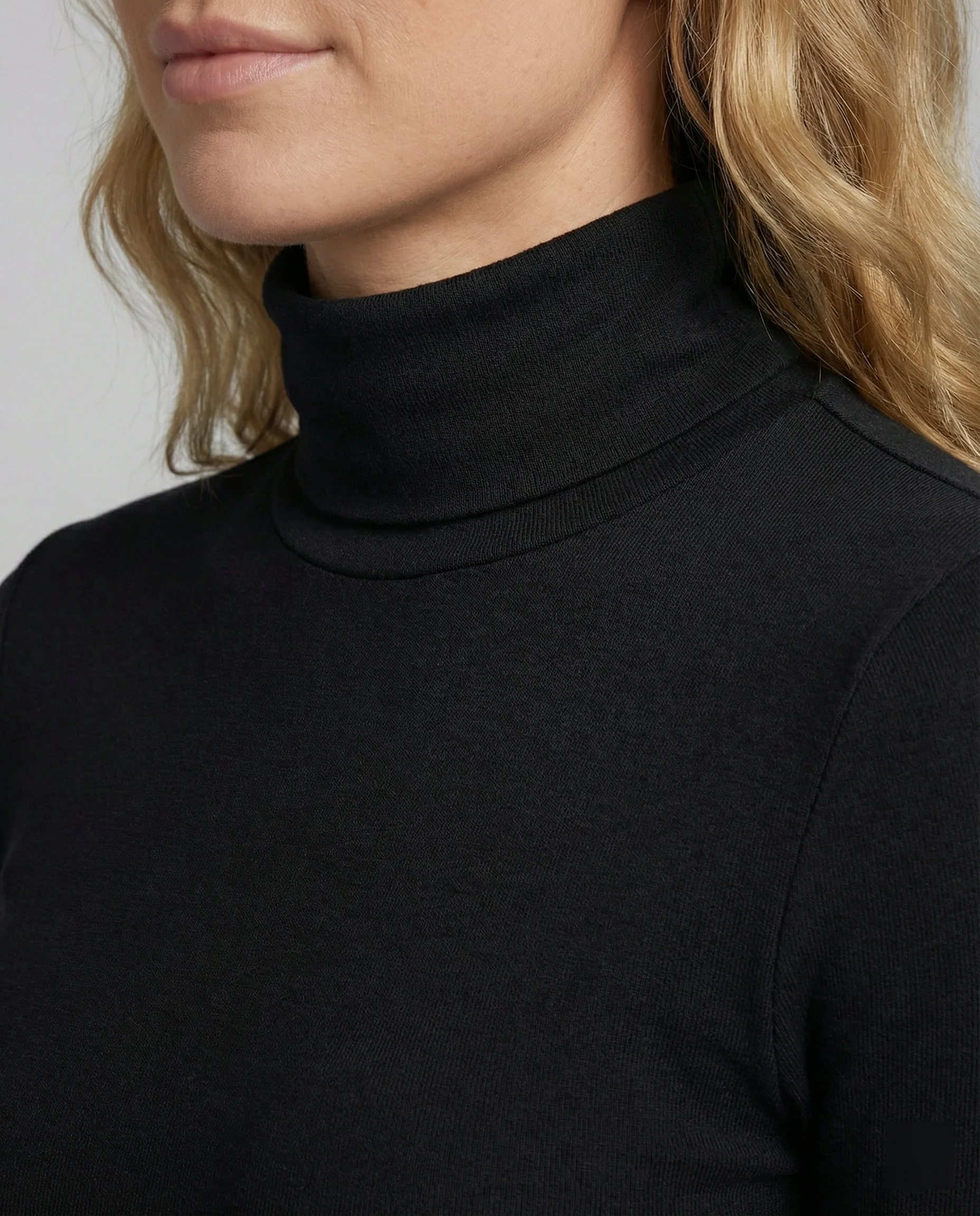 Elegantes Figurbetontes Langarmkleid mit Stehkragen für Herbst Nächte - Image 2