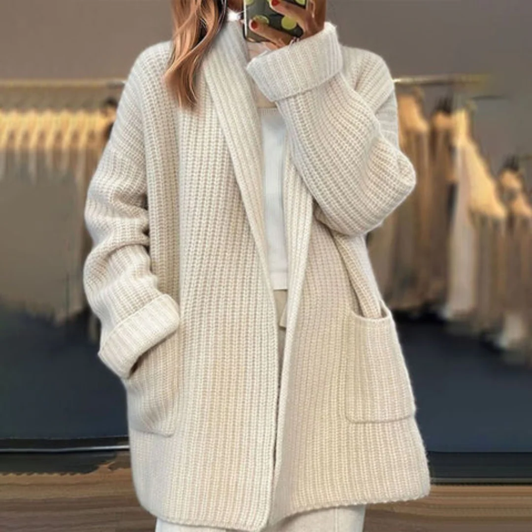 Heidi-Mode | Strickjacke aus Wollmischung für Damen - Image 4