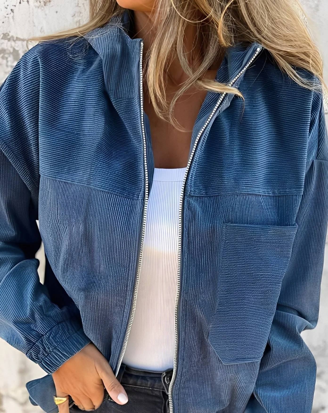 Heidi-Mode | Bequeme Damen-Cordjacke mit Kapuze - Image 3