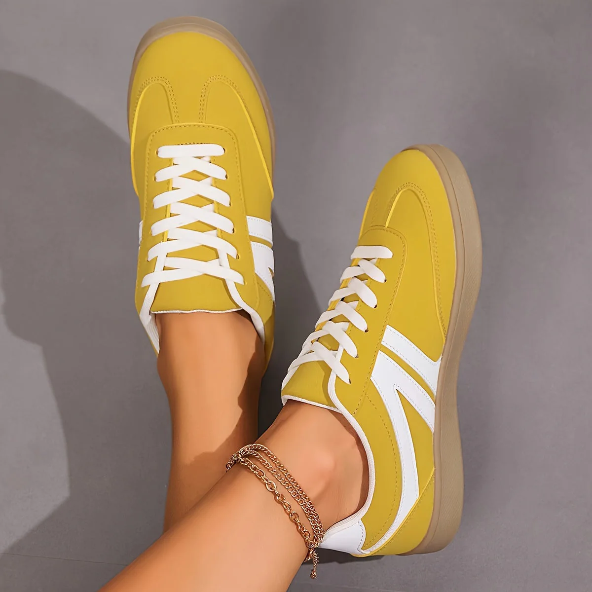 Heidi-Mode | Bequeme Damensneaker In Einfarbigen Farben
