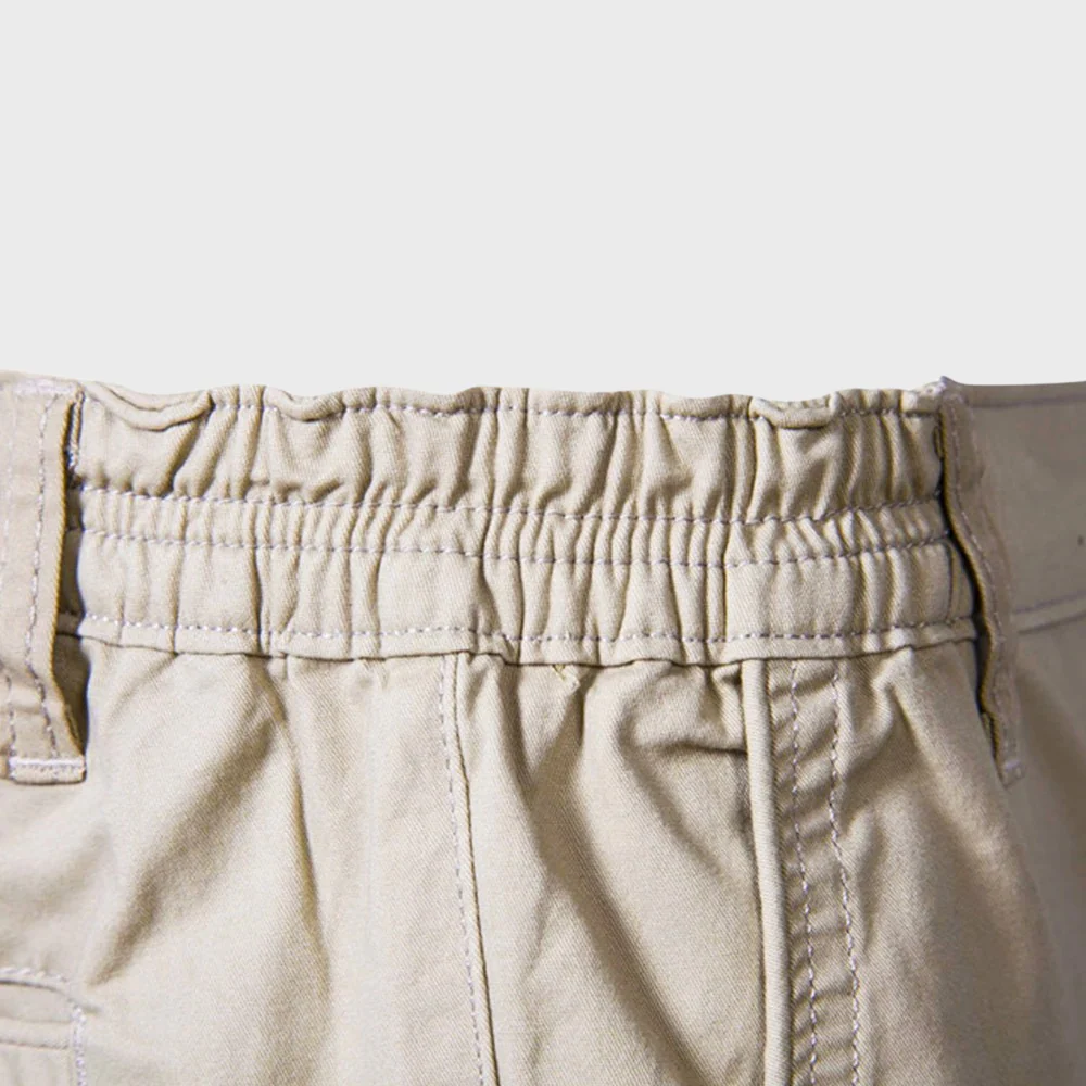 Heidi-Mode | Bequeme Freizeitshorts für Warme Tage - Image 4