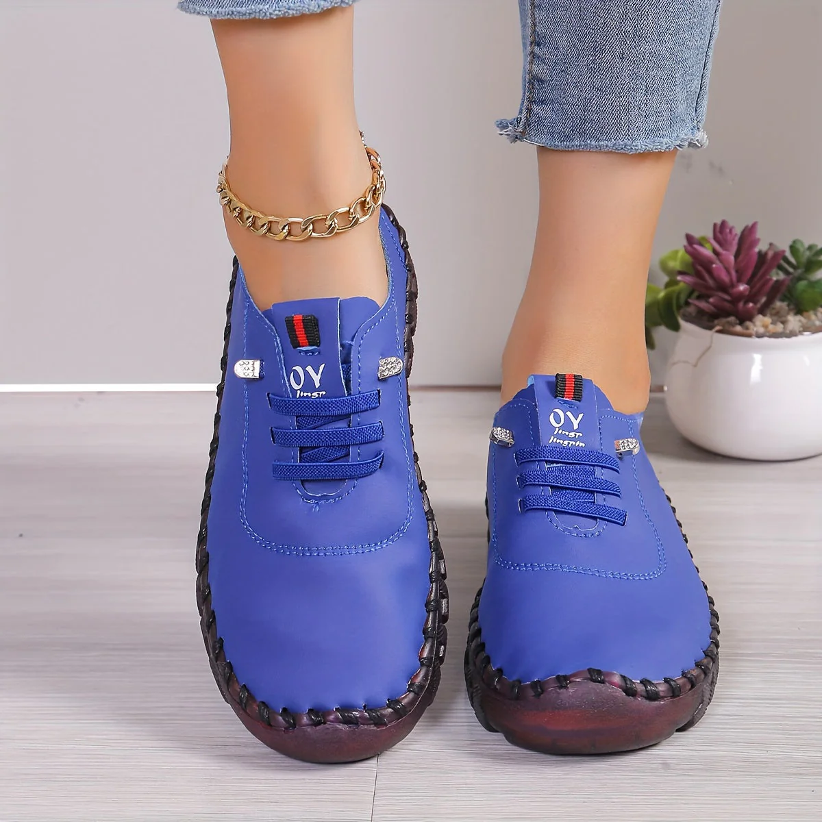 Heidi-Mode | Bequeme Lederschuhe mit Runder Spitze - Image 5