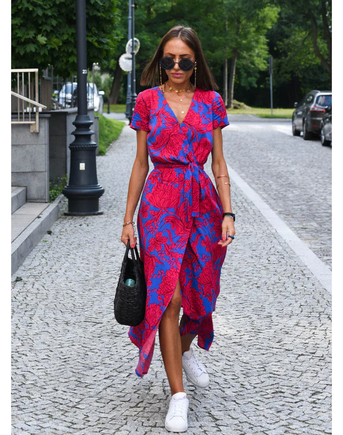 Heidi-Mode | Bequemes Versachic Passform Kleid - Image 6