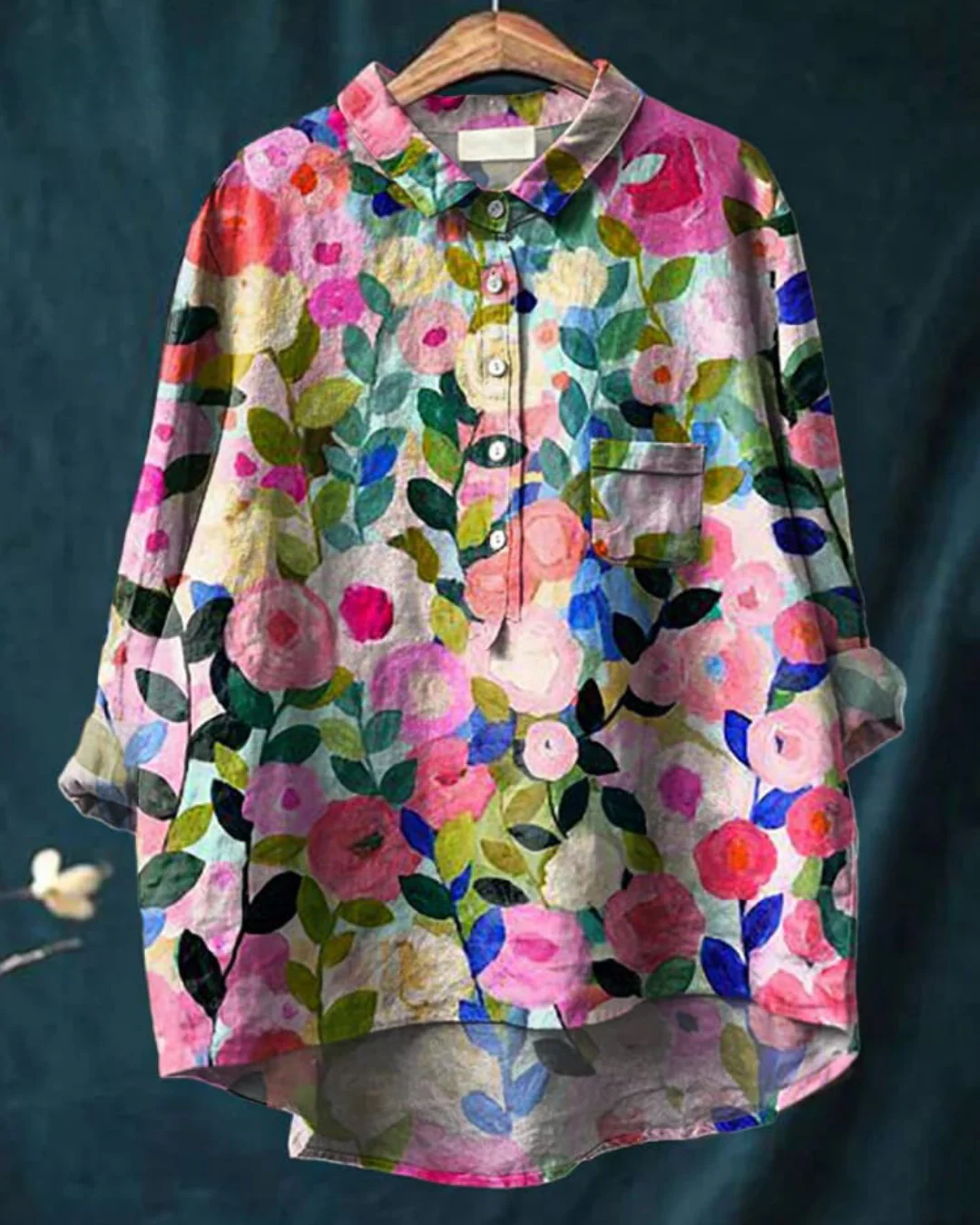 Heidi-Mode | Elegante und Vielseitige Blumenbluse