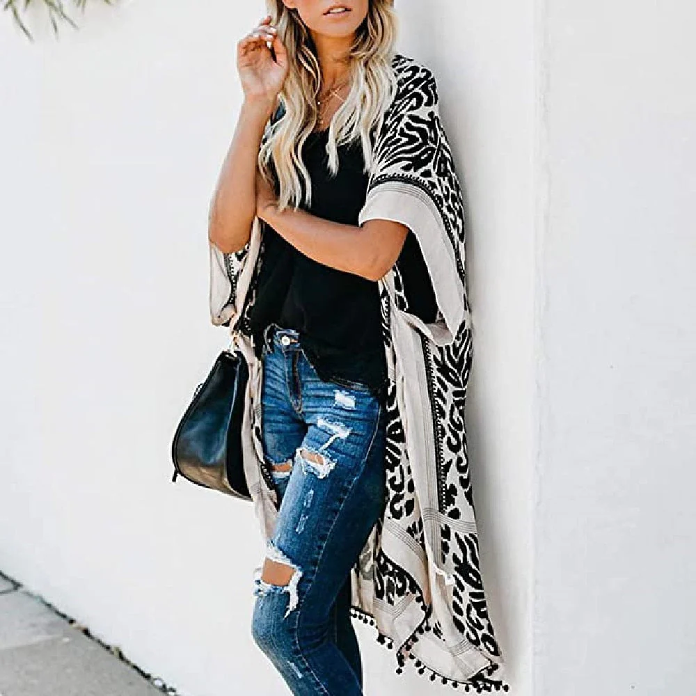 Heidi-Mode | Böhmischer Kimono mit Blattdruck und Fransendetail - Image 4