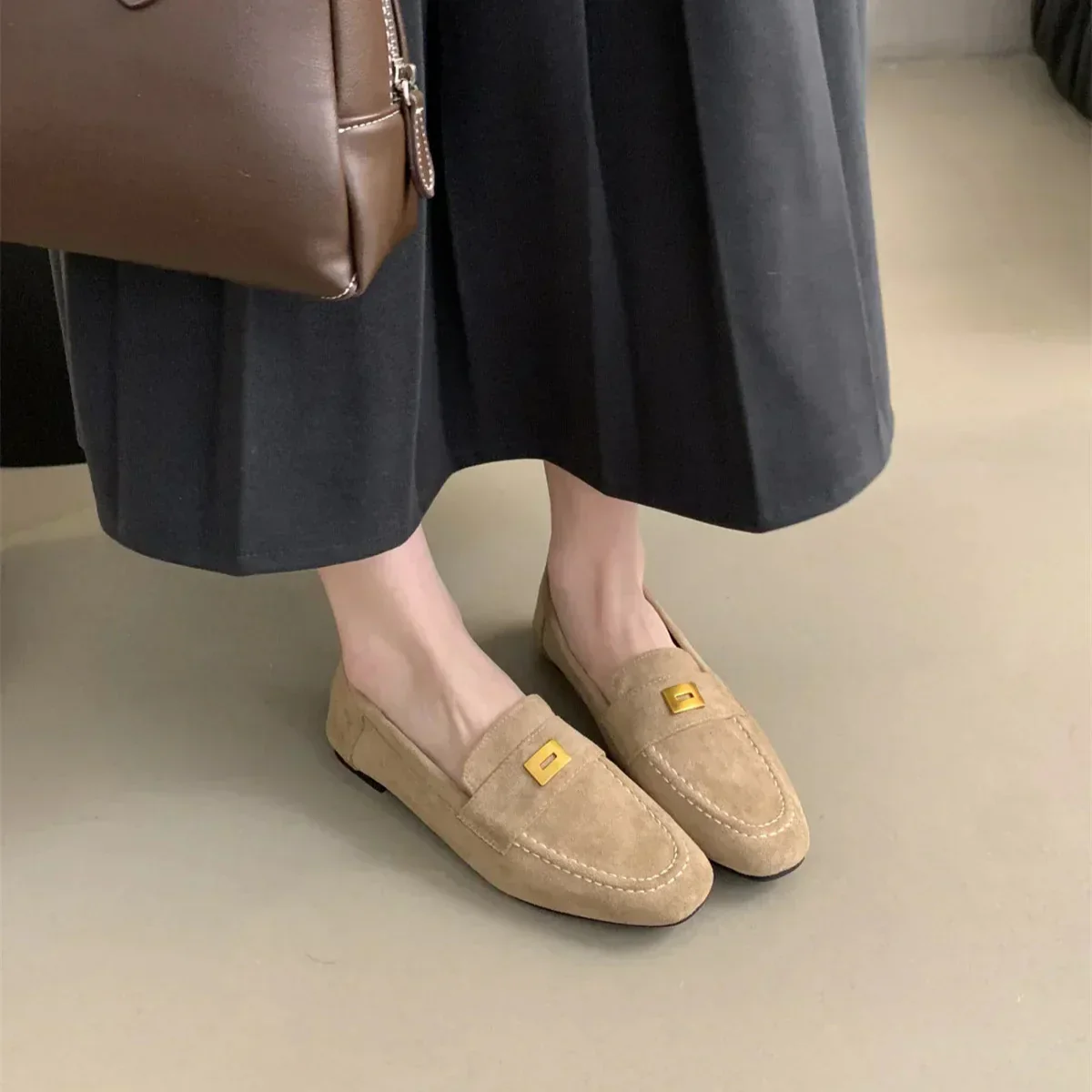 Heidi-Mode | Britische Schuhe Aus Leichtem Wildleder - Image 2