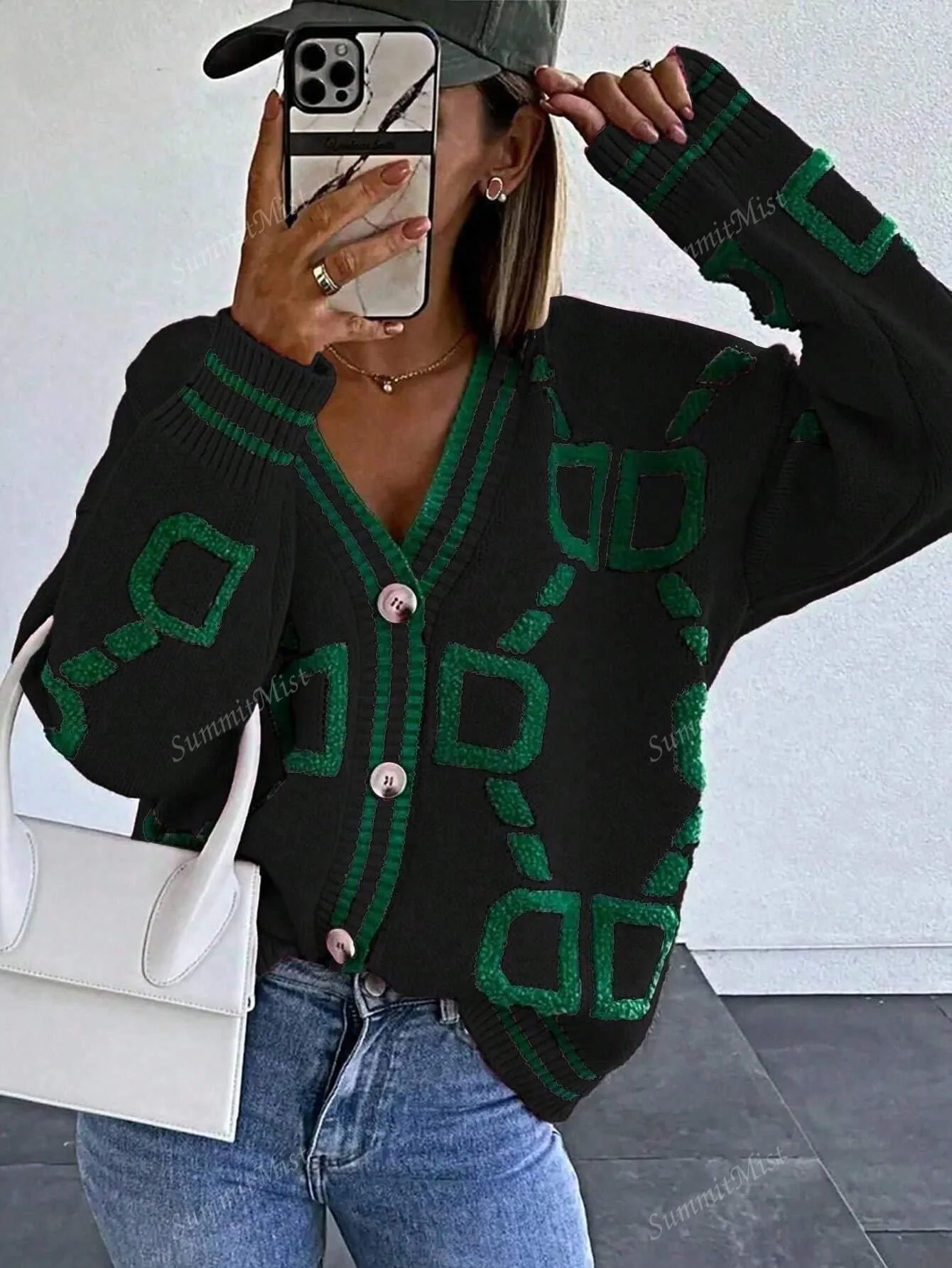 Heidi-Mode | Strickjacke mit Grafischen Drucken für Damen - Image 6