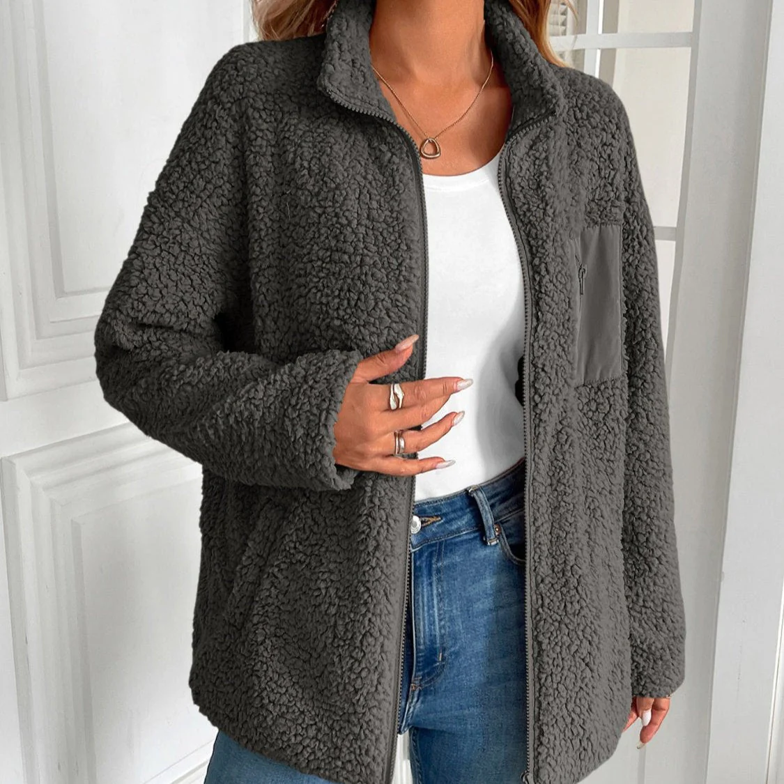 Heidi-Mode | Lässige Winter Zip-Up Fuzzy Jacke für Damen - Image 2