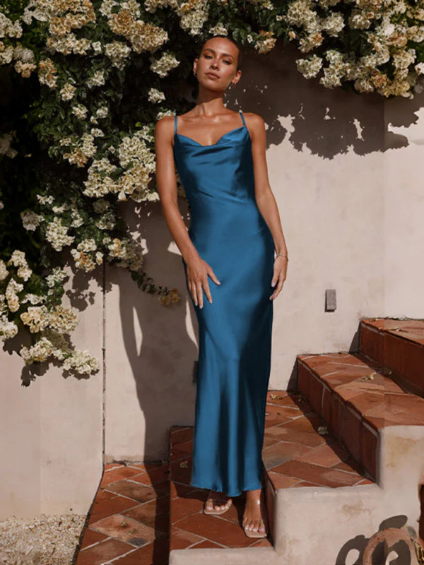 Heidi-Mode | Damen Hosenträger Tiefes V-Ausschnitt Slim-Fashion-Kleid - Image 5