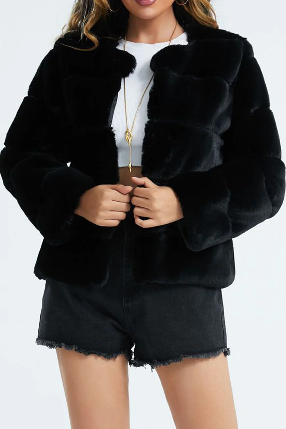 Heidi-Mode | Damen Kurze Kunstpelzjacke mit Revers und Weichem Stoff - Image 6