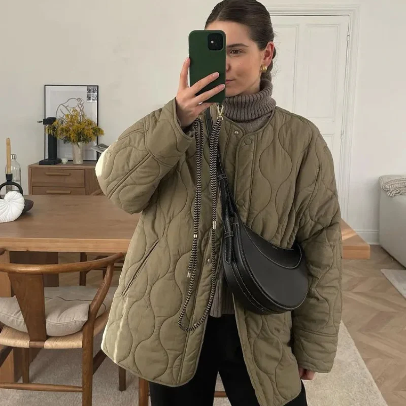 Heidi-Mode | Bequemes Rundhals gepolstertes Jacket mit Knöpfen Ideal für Herbst/Winter - Image 11