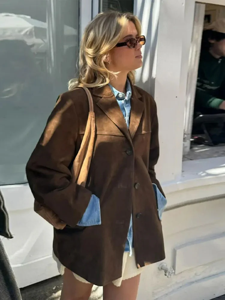 Heidi-Mode | Übergroßer brauner Trenchcoat mit breitem Revers Ideal für Herbst/Winter - Image 4