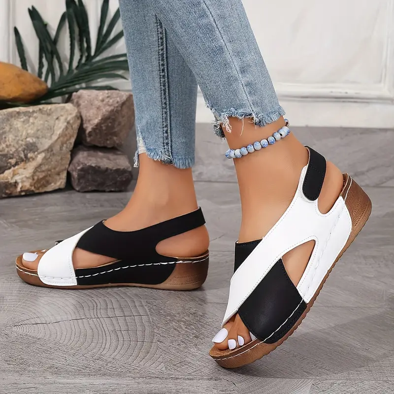 Heidi-Mode | Damenschuhe mit Kontrastierendem Keilabsatz - Image 3