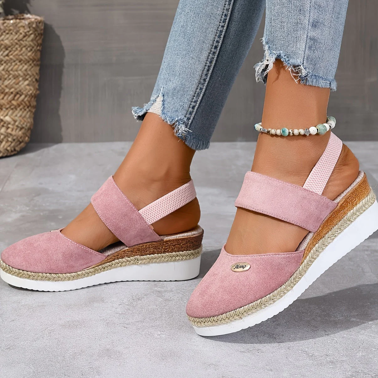 Heidi-Mode | Damen Sandalen Auf Plattform: Rutschfest, Geschlossene Zehe, Elastischer Riemen - Image 28