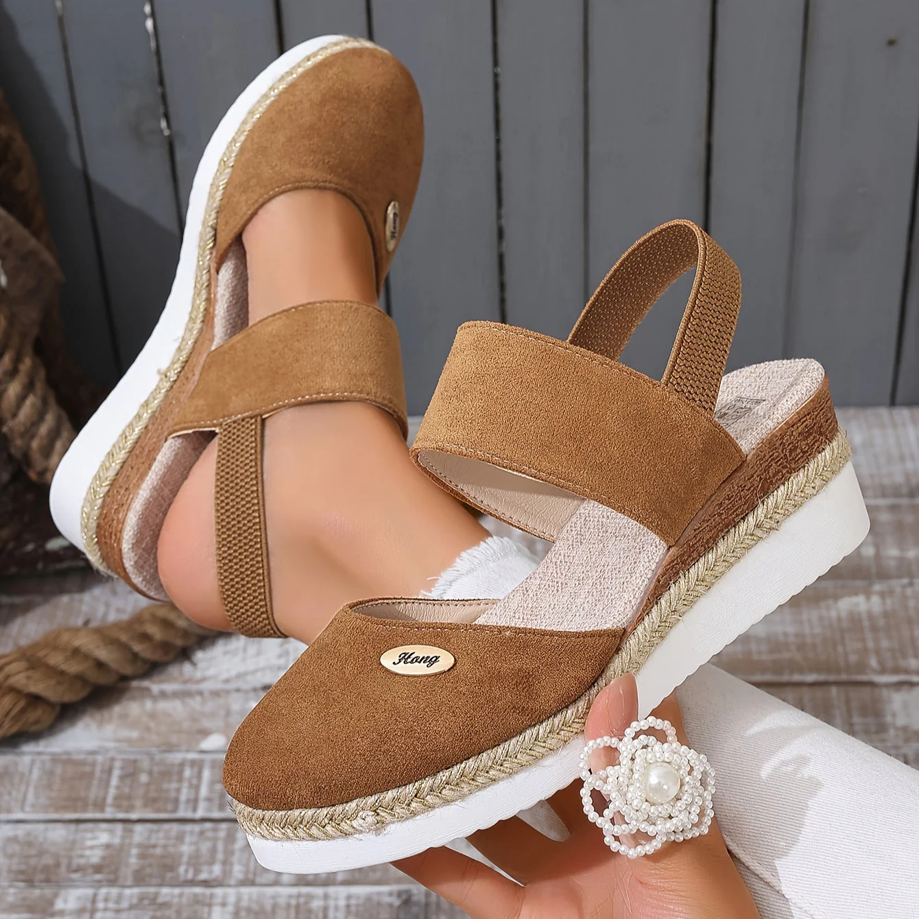 Heidi-Mode | Damen Sandalen Auf Plattform: Rutschfest, Geschlossene Zehe, Elastischer Riemen - Image 32