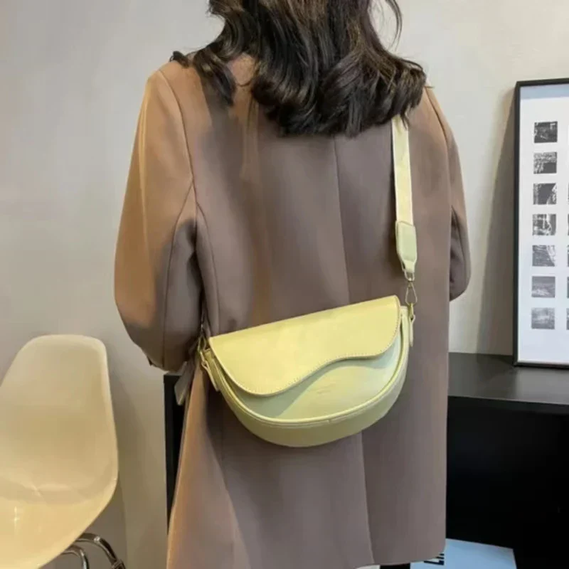 Heidi-Mode | Damen Schultertasche Aus Pu-Leder mit Breitem Riemen - Image 3