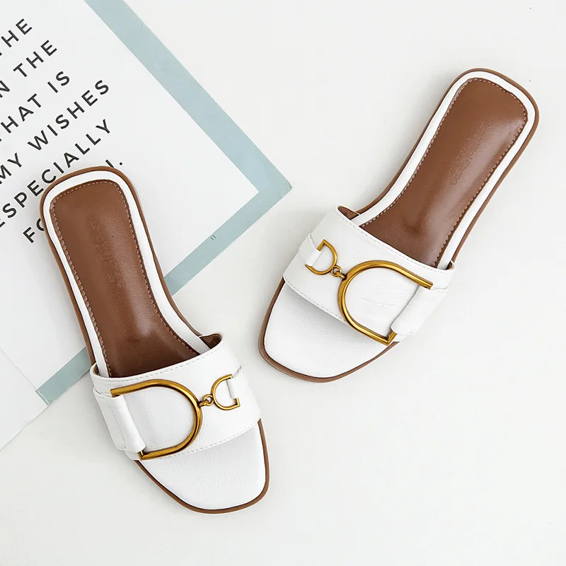 Heidi-Mode | Damen-Slipper Aus Vegan-Leder mit Quadratischer Zehenpartie Designer-Flats mit Metallverzierung, Outdoor-Flip-Flops, Gummisohle - Image 9