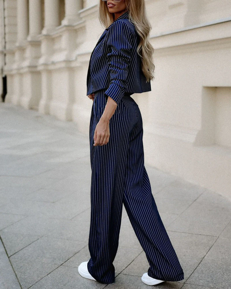 Heidi-Mode | Teil Blazer und Hose - Gestreifter Cropped Blazer und Weite Hose mit Hoher Taille - Image 3