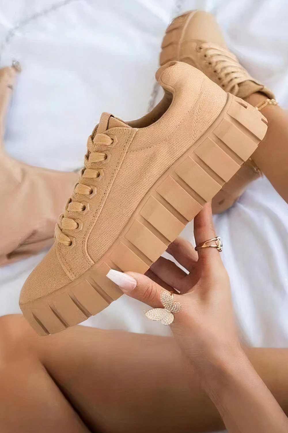 Heidi-Mode | Einfarbige Niedrige Turnschuhe