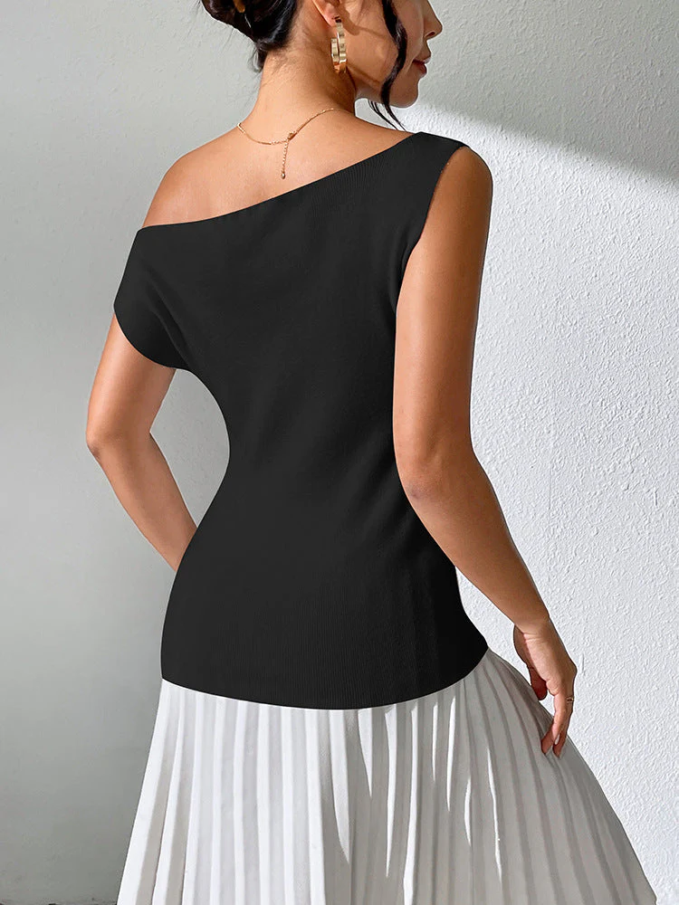 Heidi-Mode | Einfarbiges Ärmelloses Top mit Schulterfreiem Strickdesign - Image 9
