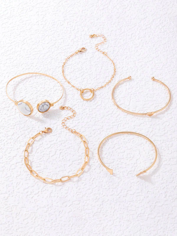 Heidi-Mode | Eingelassene Offene Fünfteiliges Armband Geometrisches Liebes Dreiecks Armband Satz - Image 4