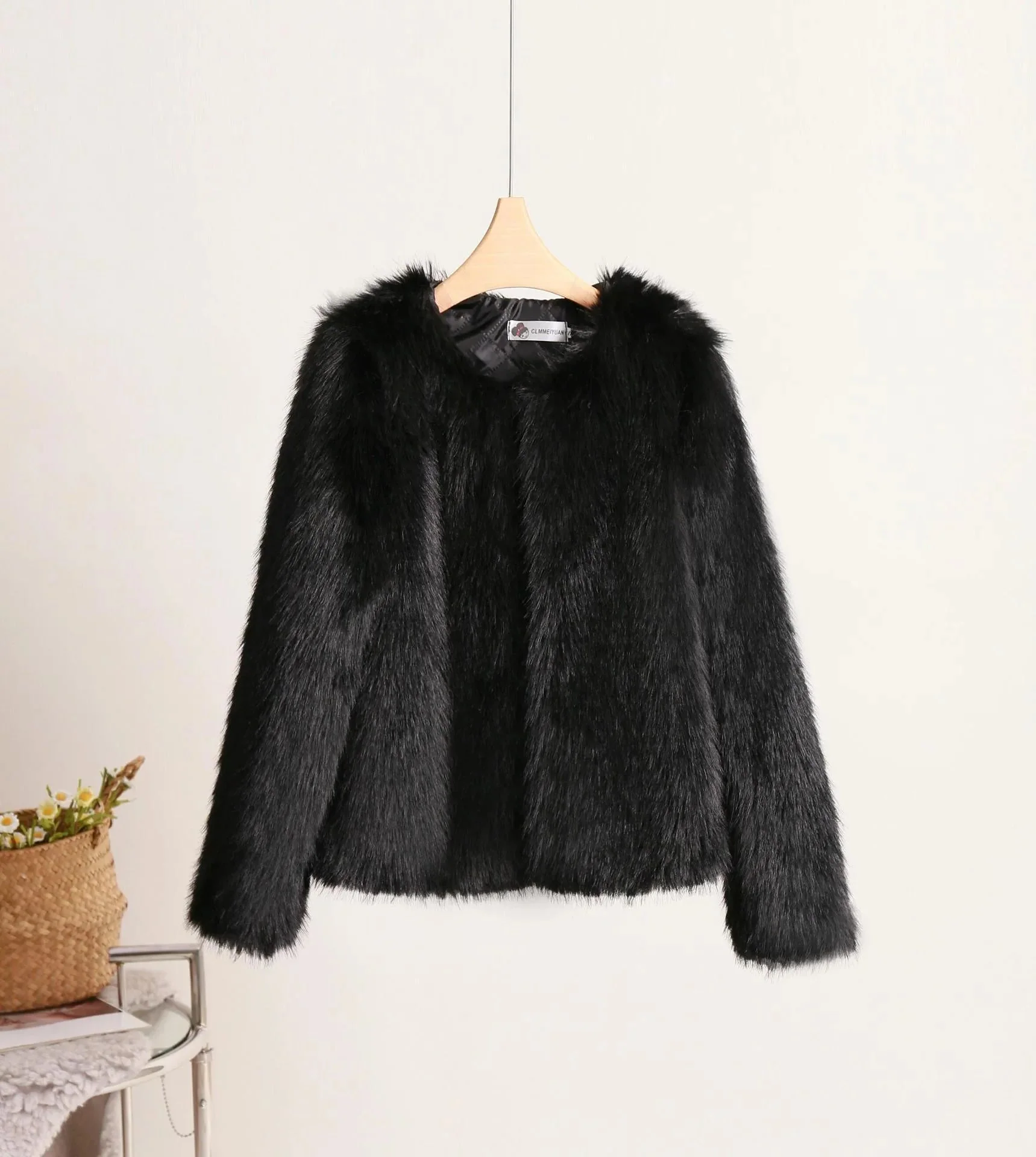 Heidi-Mode | Einfarbiger Kurzmantel für Damen - Image 4