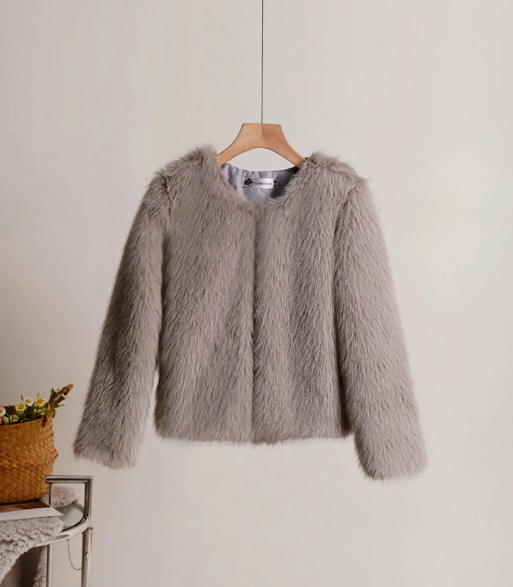Heidi-Mode | Einfarbiger Kurzmantel für Damen - Image 8
