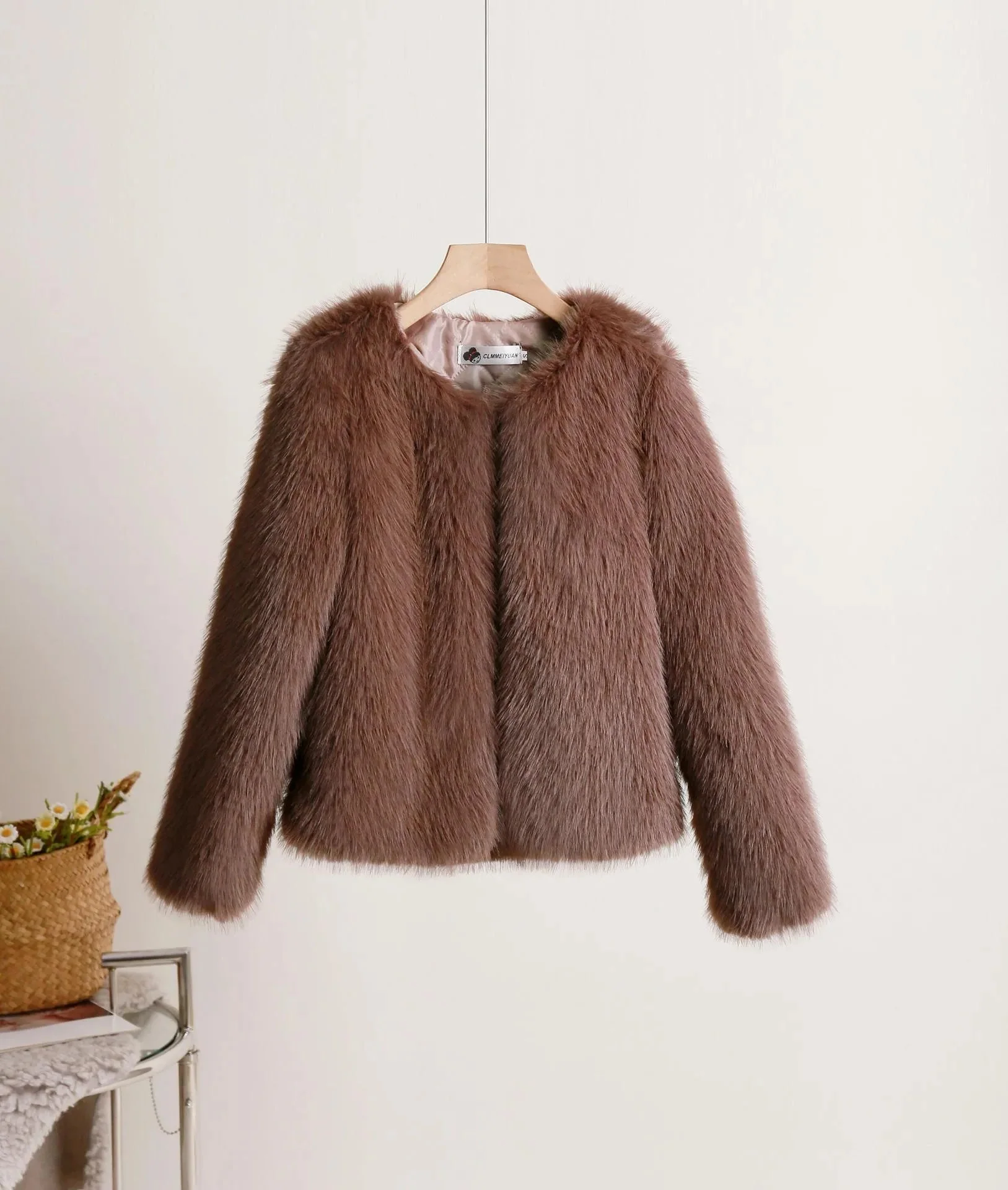 Heidi-Mode | Einfarbiger Kurzmantel für Damen - Image 9