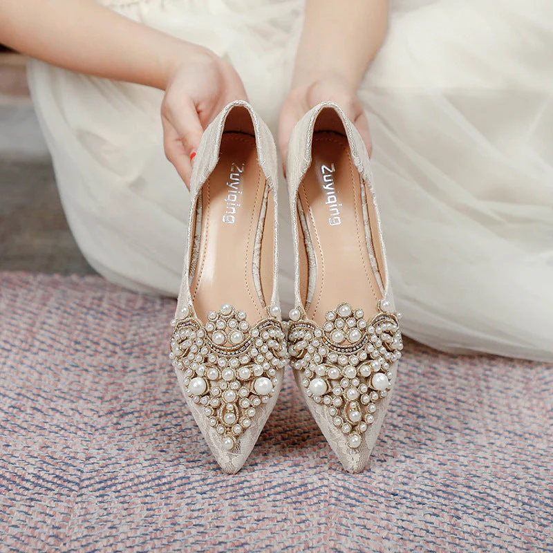Heidi-Mode | Elegante Braut Ballerinas mit Spitze und Kunstperlen - Image 5