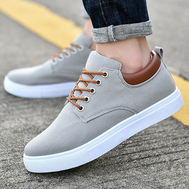 Heidi-Mode | Elegante Herren Sneakers für Lässigen Komfort - Image 10