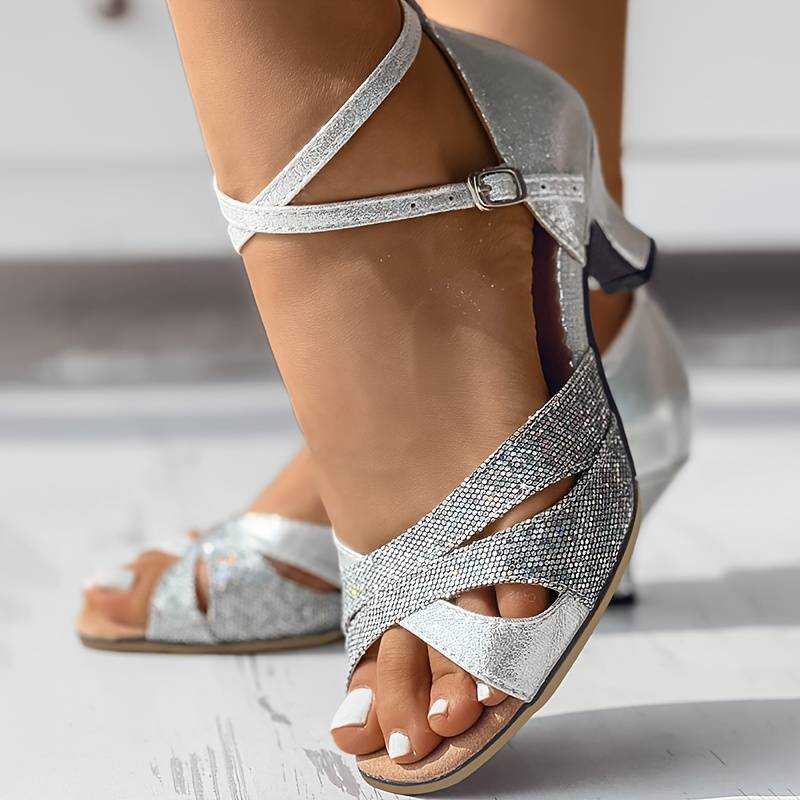 Heidi-Mode | Elegante Pailletten-Sandalen