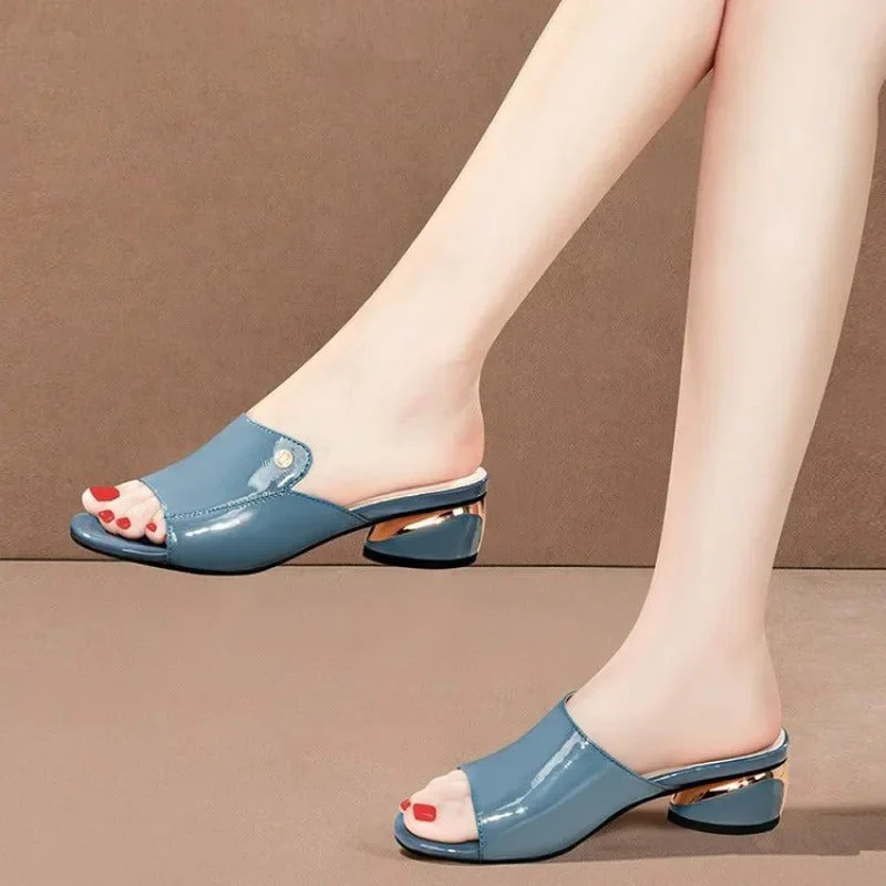 Heidi-Mode | Elegante Pantoletten mit Glänzendem Finish - Image 6