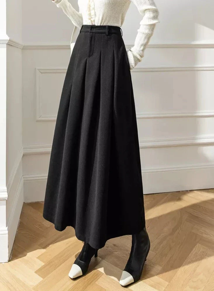 Heidi-Mode | Elegante Wollröcke - Image 7