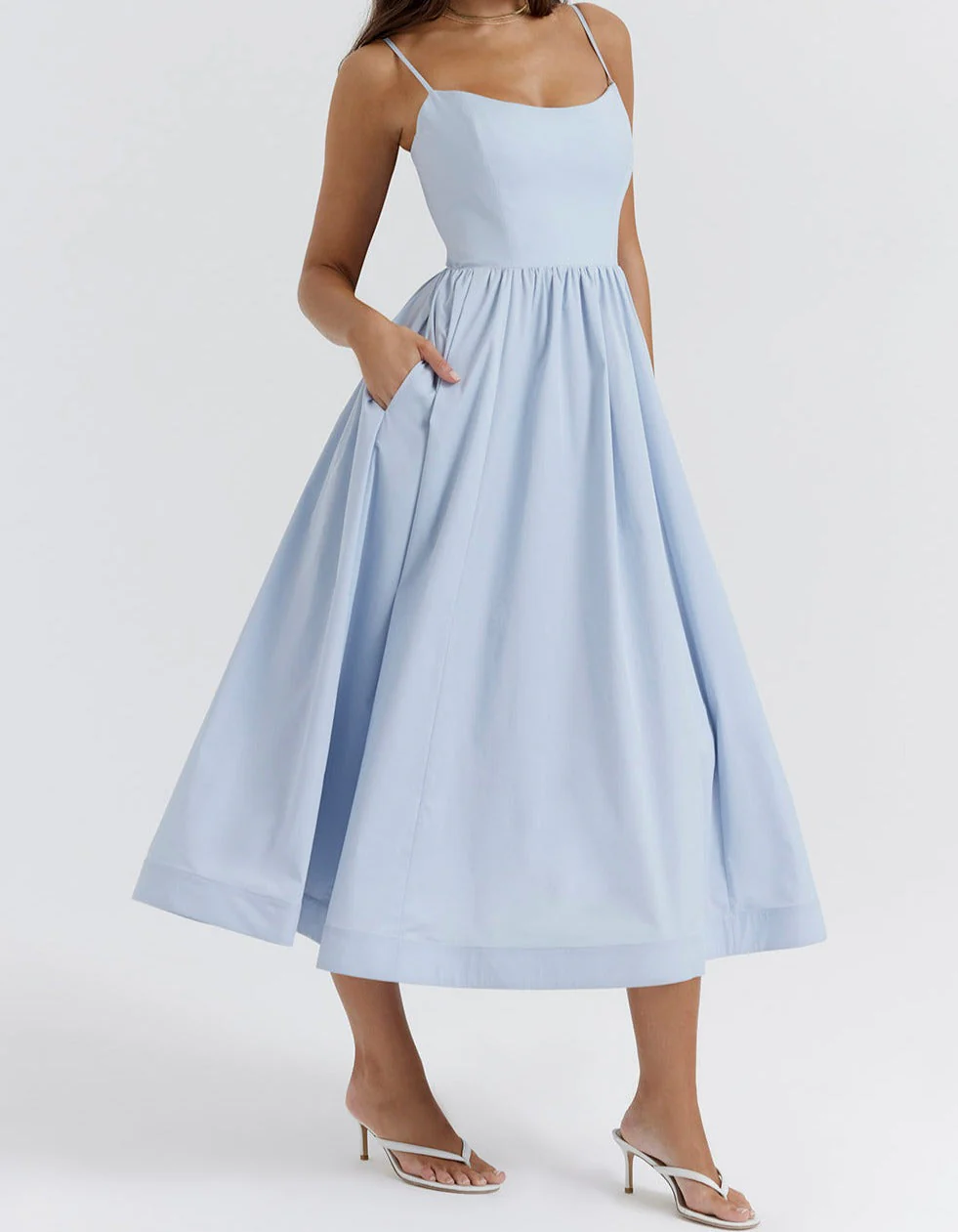 Heidi-Mode | Elegantes Midikleid Look - Image 12