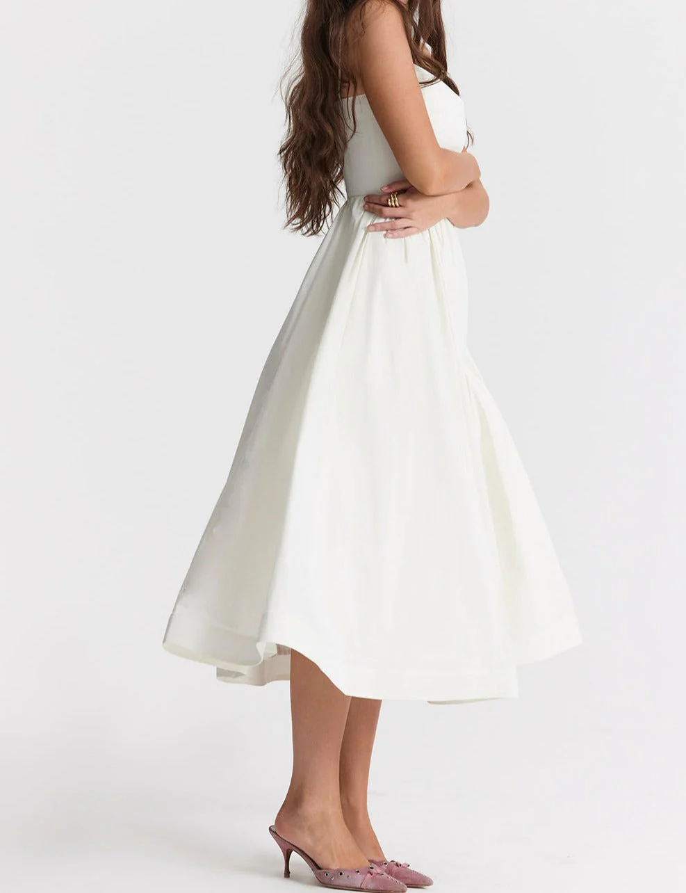 Heidi-Mode | Elegantes Midikleid Look - Image 19
