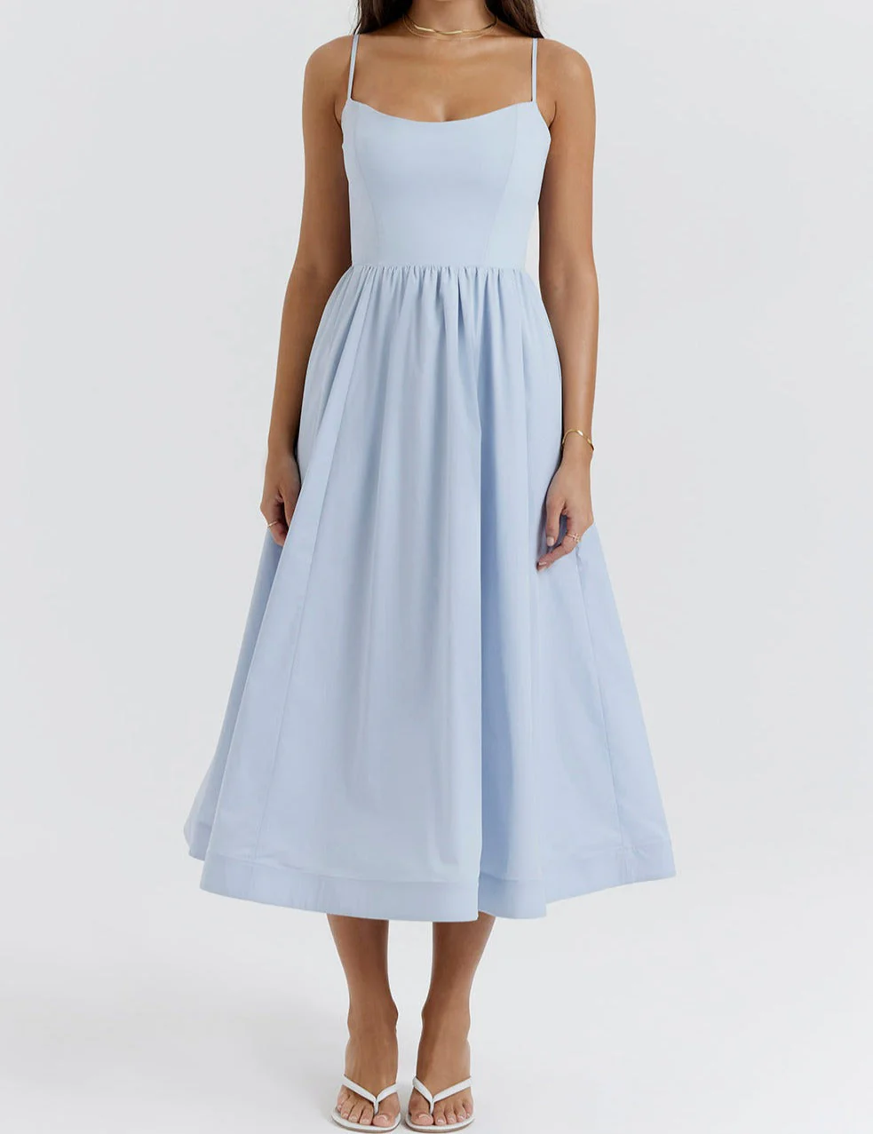 Heidi-Mode | Elegantes Midikleid Look - Image 24