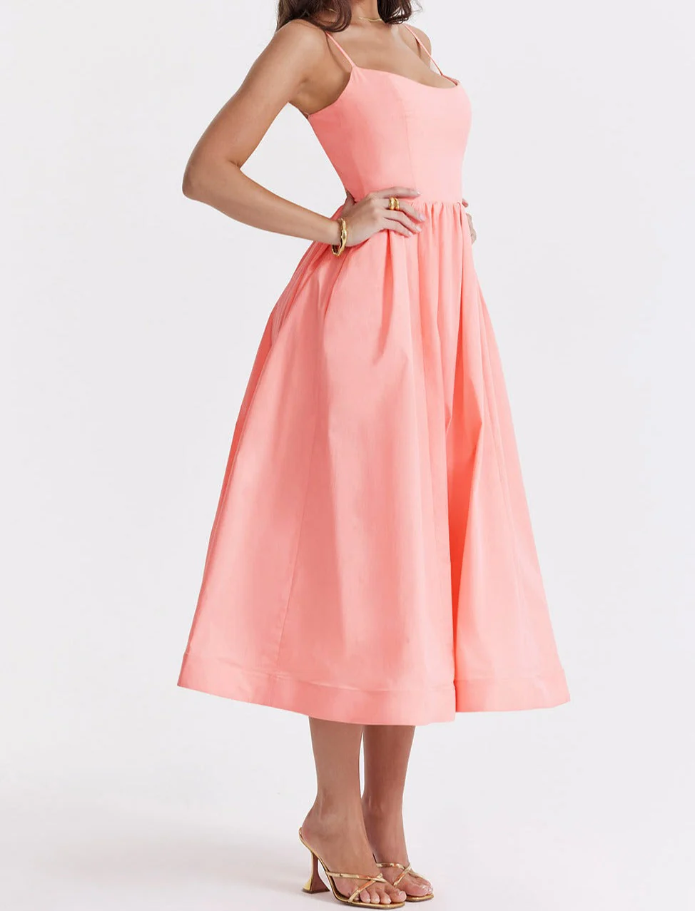 Heidi-Mode | Elegantes Midikleid Look - Image 6